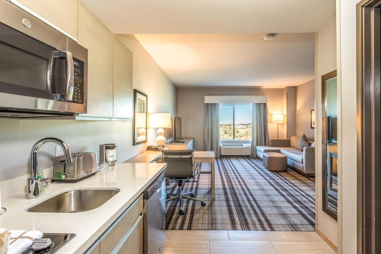 Hawthorn Extended Stay By Wyndham Loveland Bagian luar foto